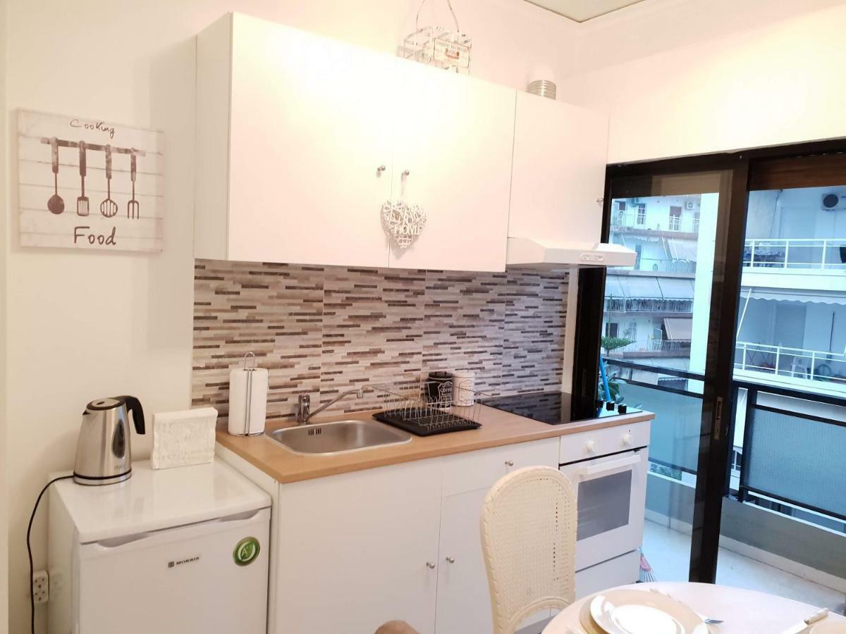 Lemesou Apartments Patras Bagian luar foto